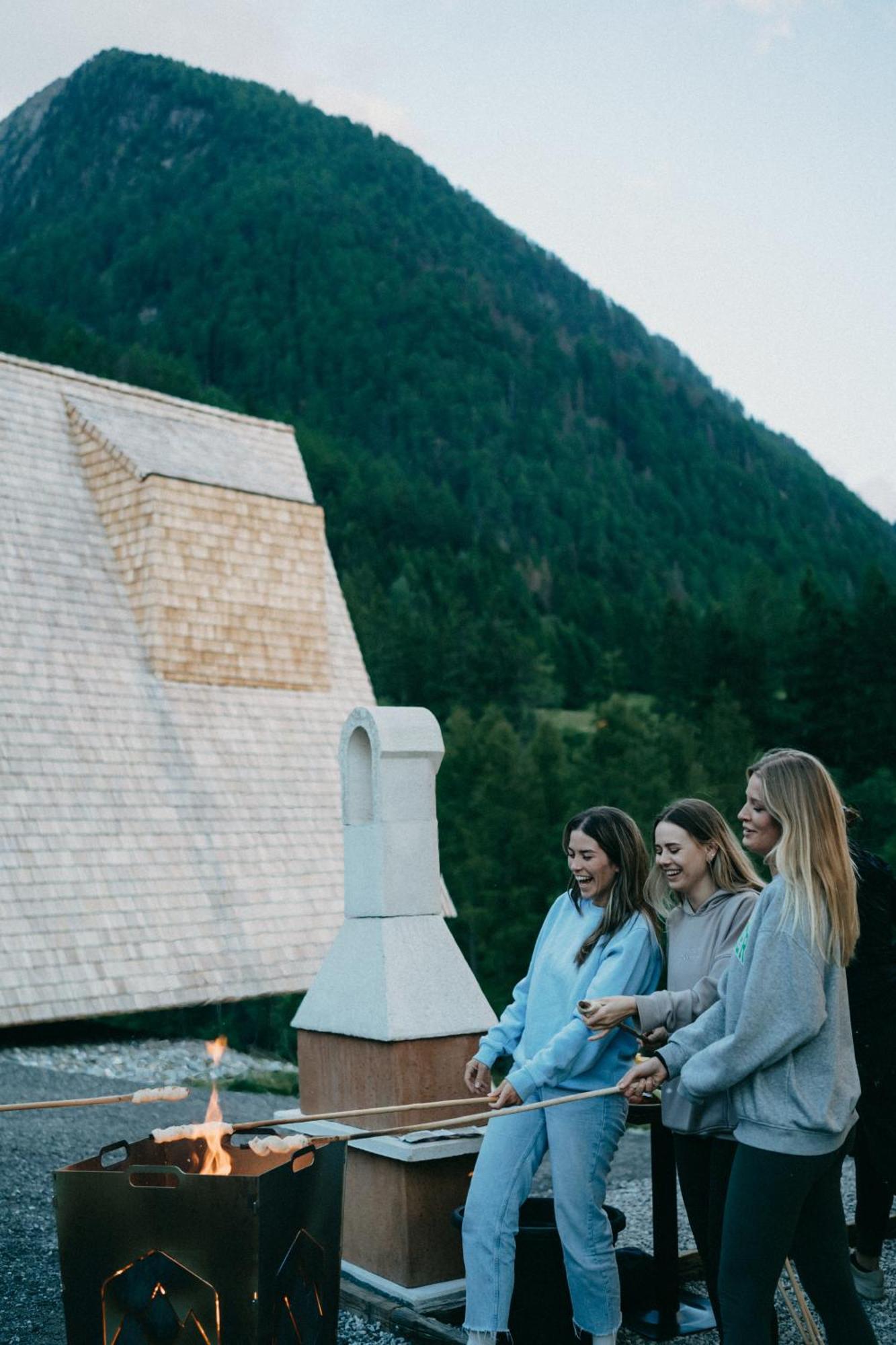Collis Hill Chalets & Hotel Kals-am Großglockner 外观 照片